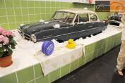 Hier klicken, um das Foto des _Techno Classica 2013 - Borgward Isabella '160 beim baden.jpg 135.0K, zu vergrern