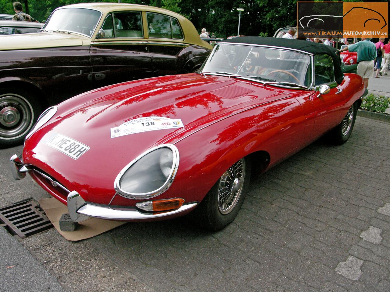 Jaguar E-Type Series I Roadster '1965 (1).jpg 224.3K