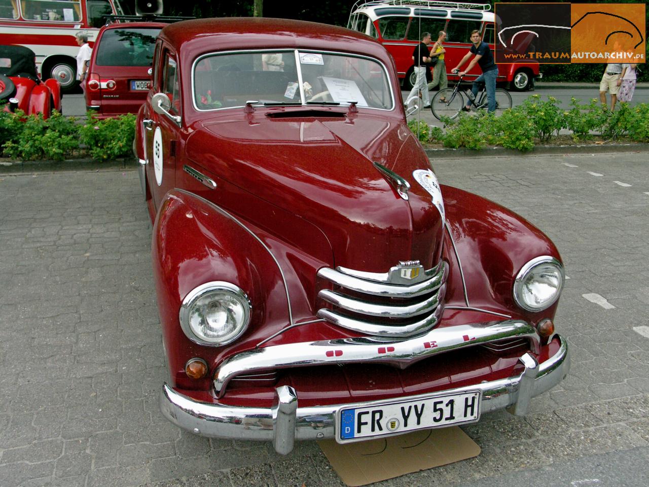 Opel Kapitaen 51 '1951 (3).jpg 225.2K