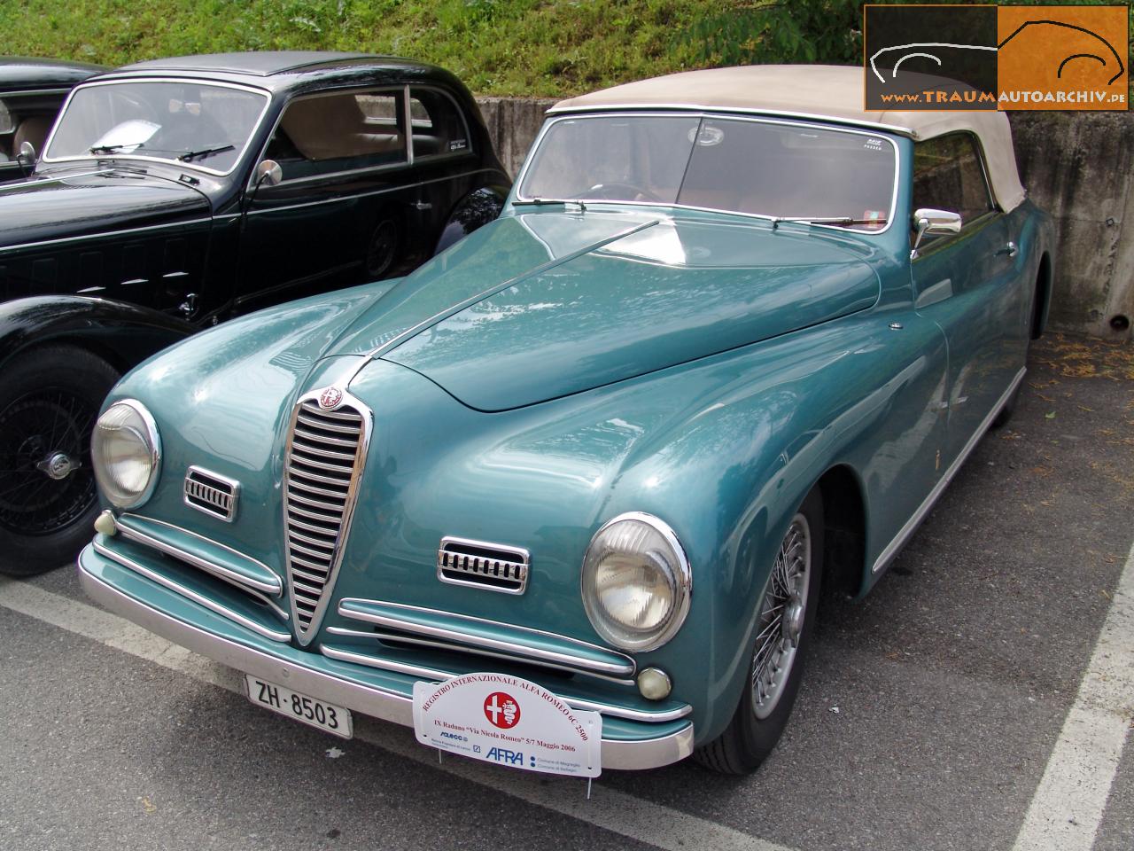 Alfa Romeo 6C 2500 Cabriolet (1).jpg 206.0K