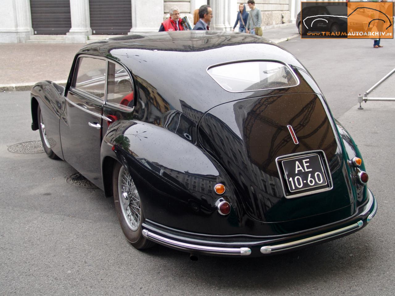 Alfa Romeo 6C 2500 Freccia d'oro (4).jpg 182.1K