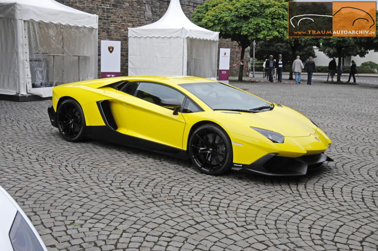 VdS_Lamborghini Aventador LP 720-4 50 Anniversario VIN.ZHWEC1ZD8ELA01521 '2013 (11).jpg 198.0K