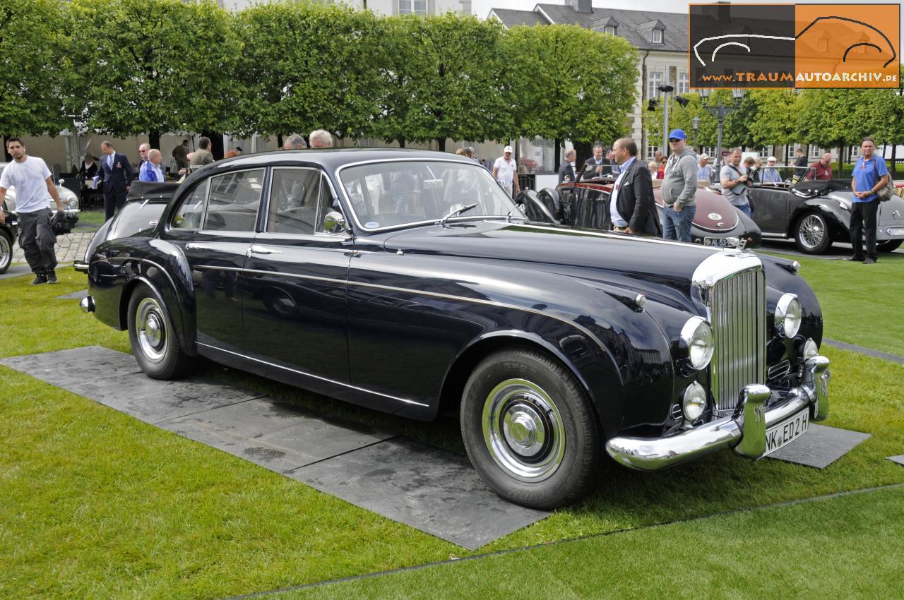 7_Bentley S1 Continental Flying Spur  4-door 6-light Mulliner '1958 (6).jpg 226.0K