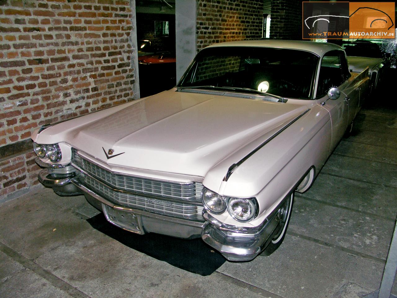 Cadillac Hardtop Sedan '1963 (4).jpg 196.5K