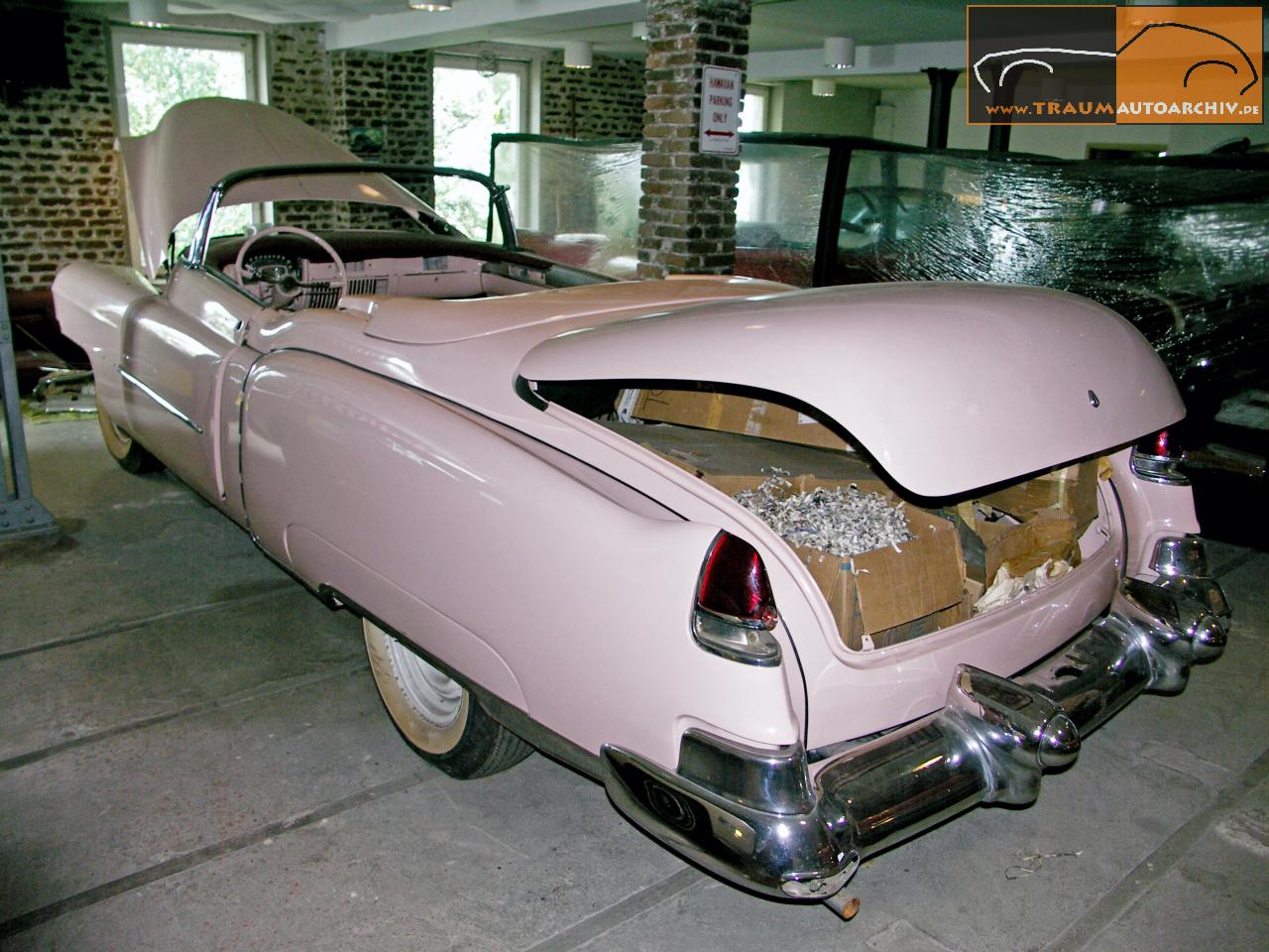 Cadillac Series 62 Convertible Coupe '1953 (1).jpg 180.0K