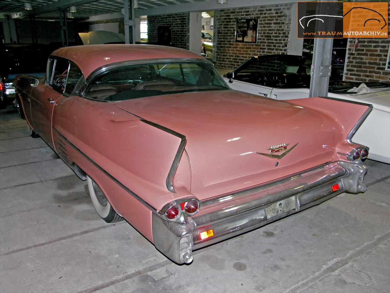 Cadillac Series 62 Coupe de Ville '1958 (1).jpg 161.9K