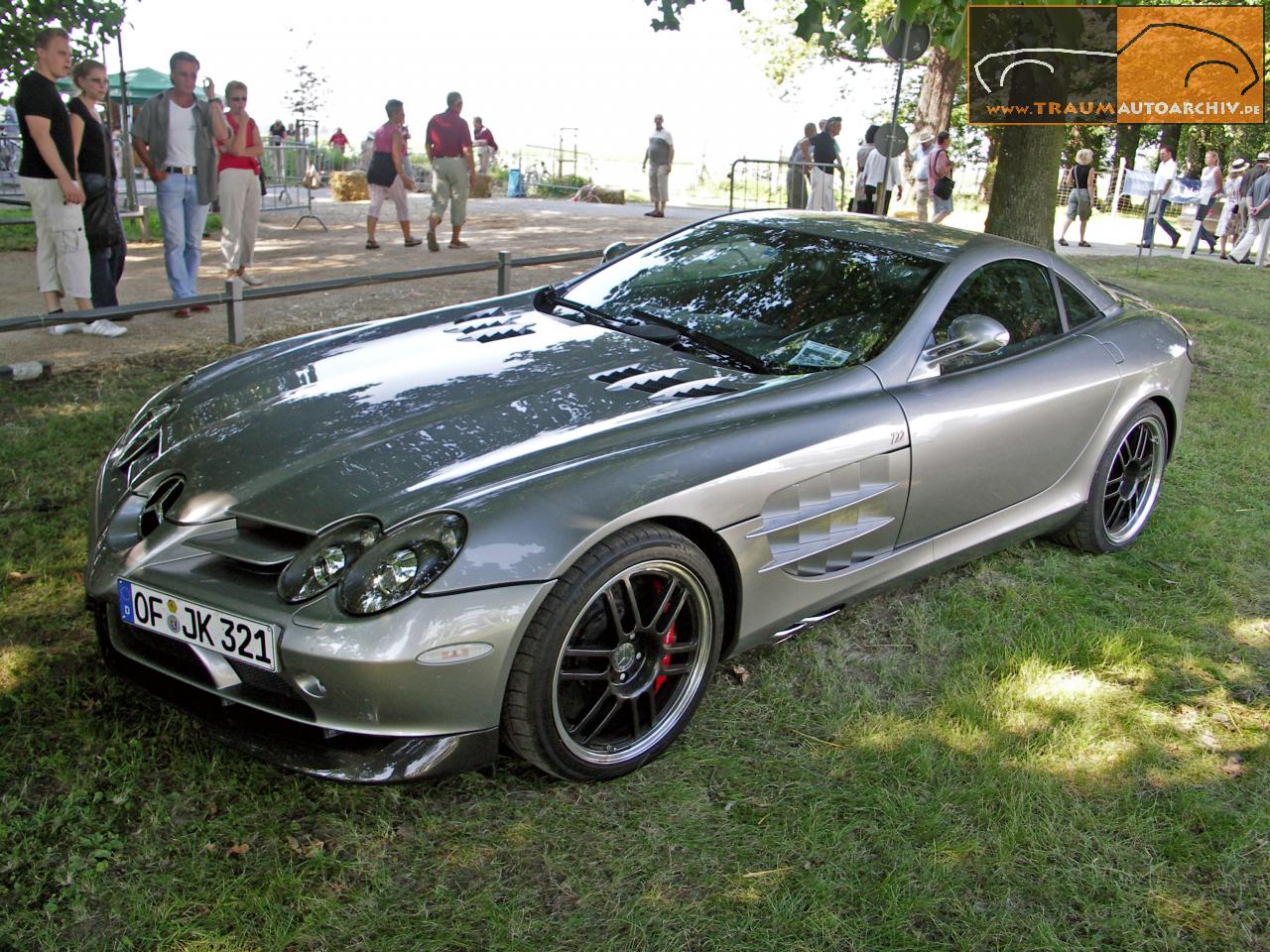 Mercedes-Benz SLR McLaren 722 '2007.jpg 257.1K