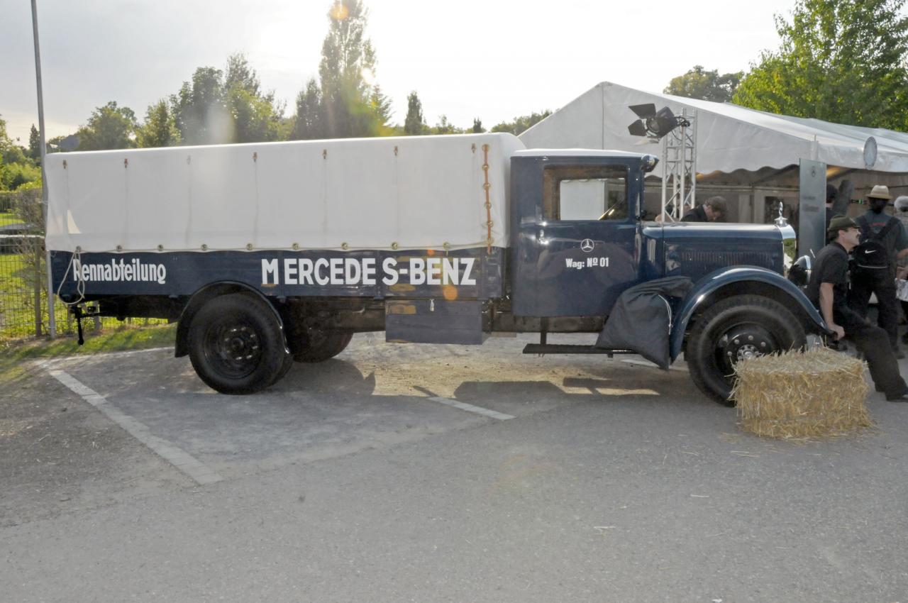 Mercedes-Benz LO 2750 Renntransporter '1936 Markt 8-2009, S.9 In.jpg 123.0K