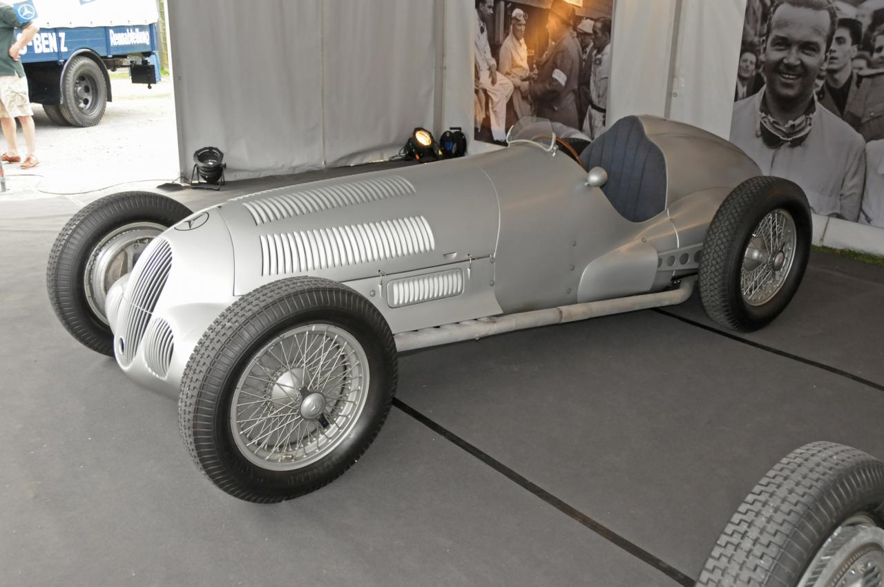 Mercedes-Benz W 125 '1937.jpg 113.4K