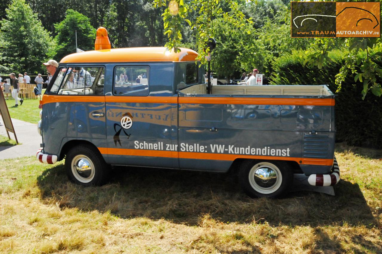 VW Bus T1 Doppelkabine VW-Lieferservice '1964.jpg 230.1K