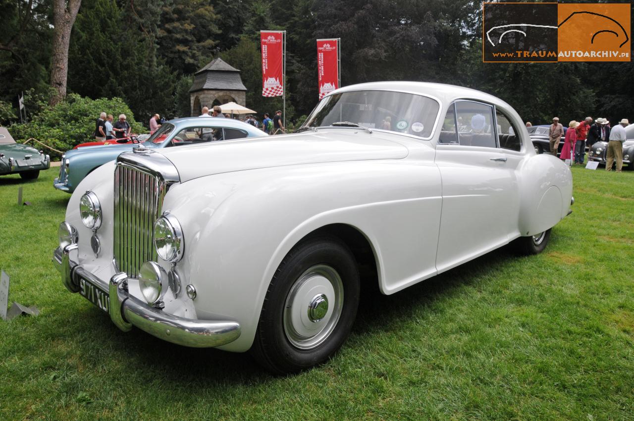 Bentley R-Type Continental Mulliner-Fastback Earls Court Motorshow '1952.jpg 189.0K