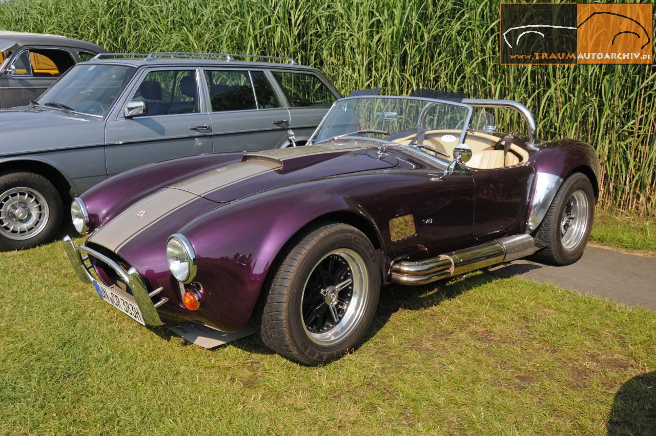 Cobra Replika V8.jpg 245.4K