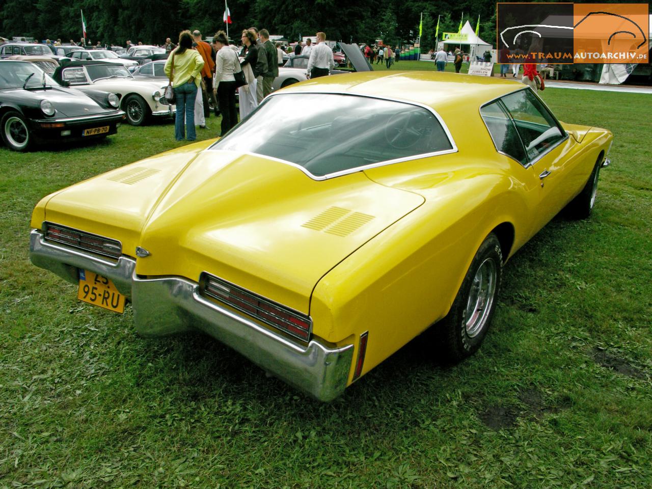 Buick Riviera (3).jpg 228.1K