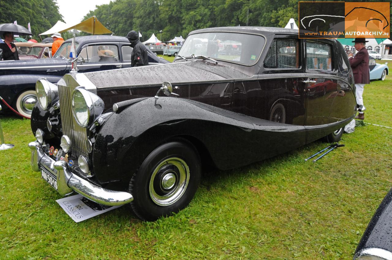 Rolls-Royce Silver Wraith 4-Lights Touring Limousine '1956 (1) .jpg 222.5K