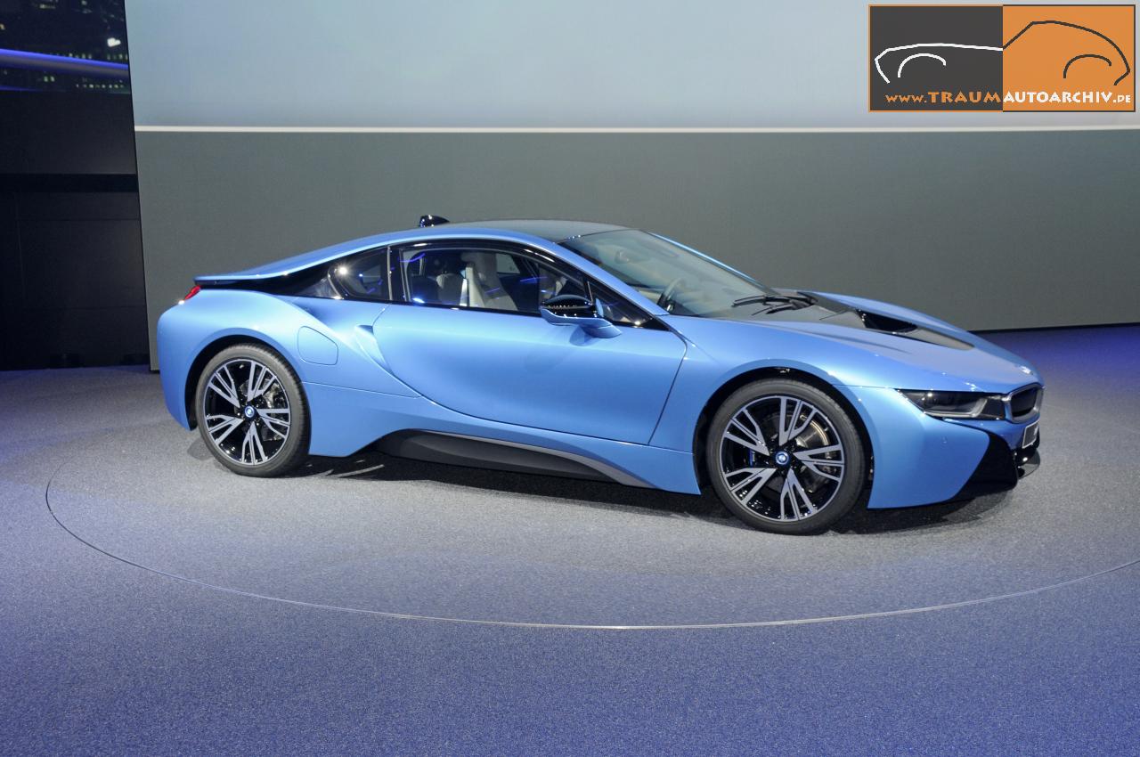 BMW i8 '2015.jpg 134.0K