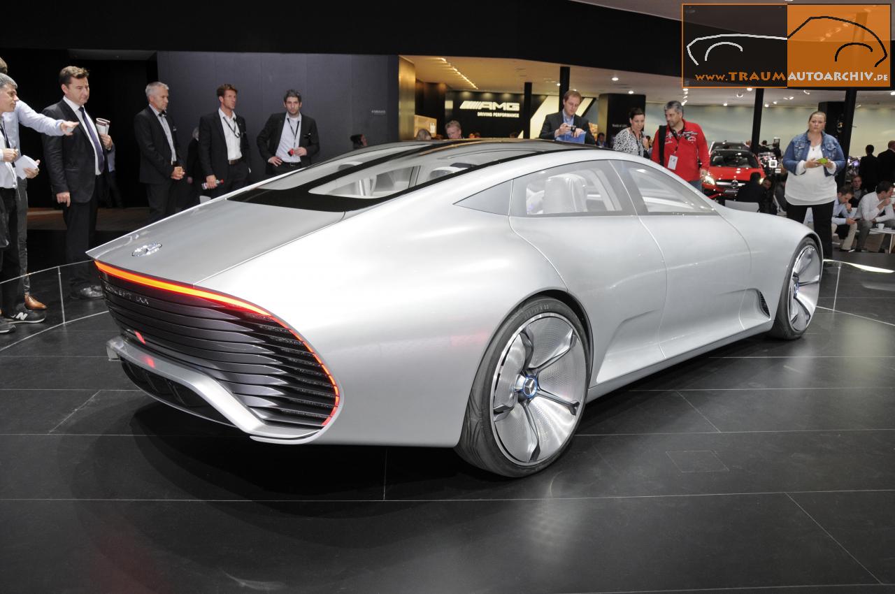 Mercedes-Benz IAA Concept '2015 (2).jpg 116.4K