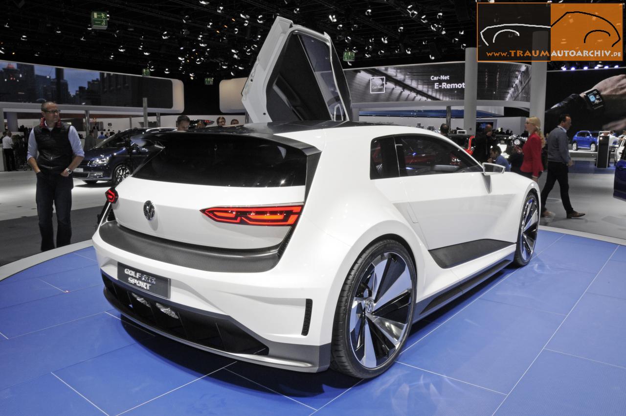 VW Golf GTE Sport '2015 (2).jpg 131.4K
