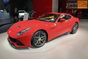 Hier klicken, um das Foto des Ferrari F12 Berlinetta '2015.jpg 93.7K, zu vergrern