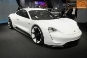 Hier klicken, um das Foto des Porsche Mission E Concept '2015 (1).jpg 125.1K, zu vergrern