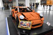 Hier klicken, um das Foto des LEGO-Porsche 911 Carrera GT3 RS '2021.jpg 164.1K, zu vergrößern