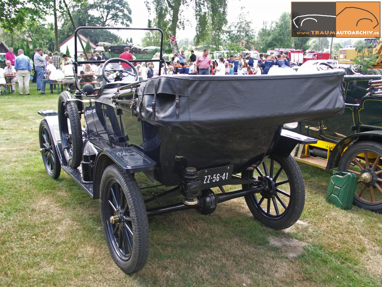 Ford T Tourer '1914 (2).jpg 258.8K