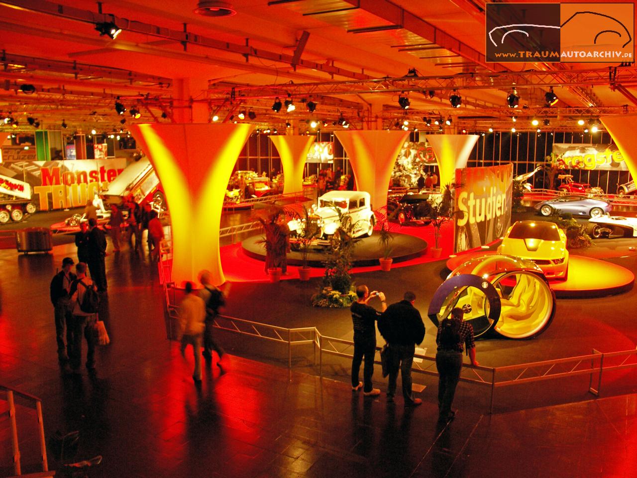 SBb-Motor Show 2006 - Showcenter.jpg 3389.2K