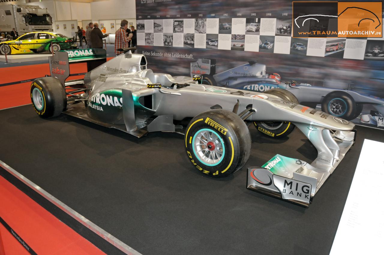 F1_Mercedes-Benz MGP W02 '2011 (1).jpg 134.7K