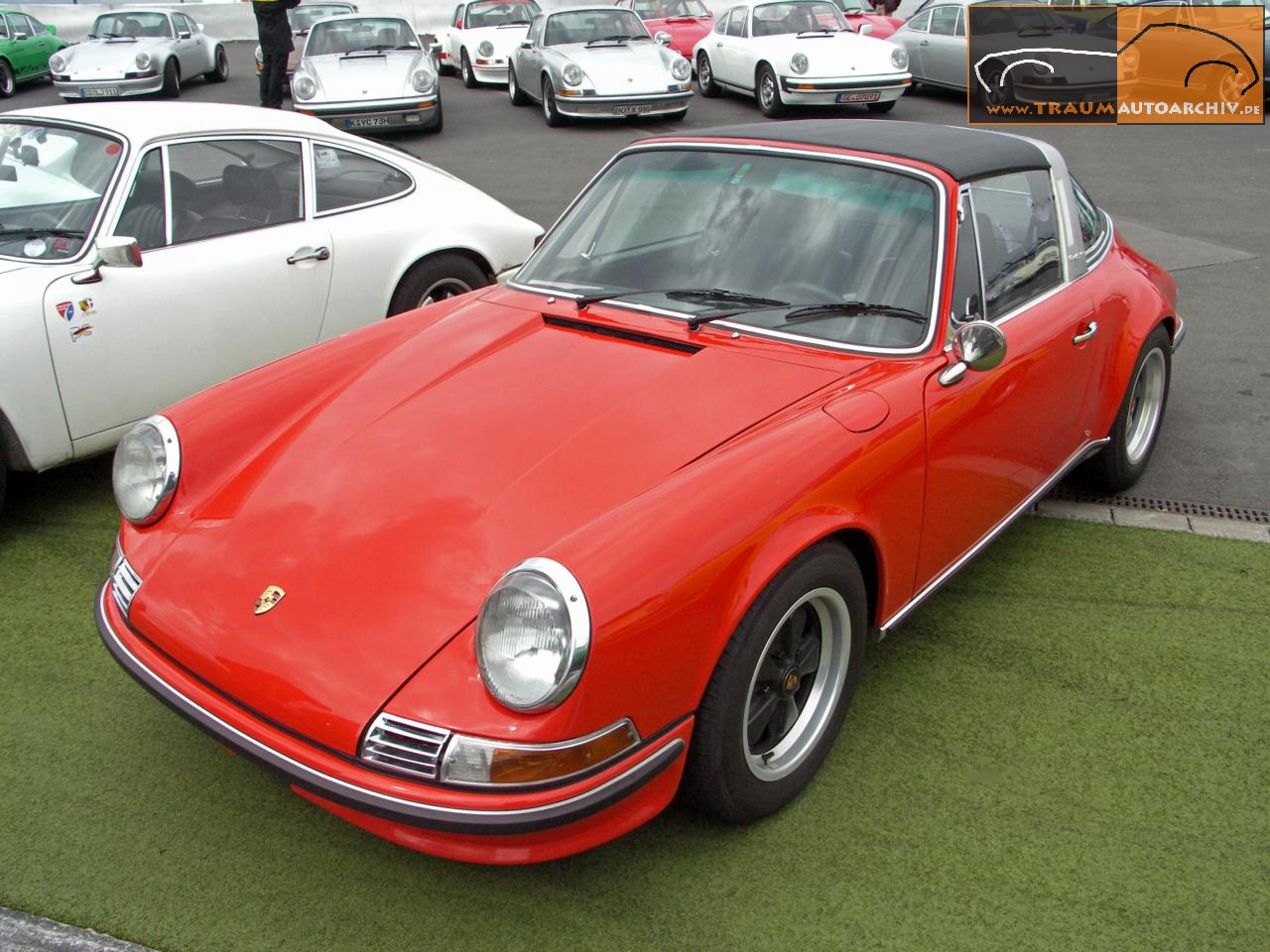 Porsche 911 S Targa (1).jpg 175.7K