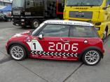 Hier klicken, um das Foto des Mini Cooper S John Cooper Works Kit '2006 (2).jpg 178.2K, zu vergrern