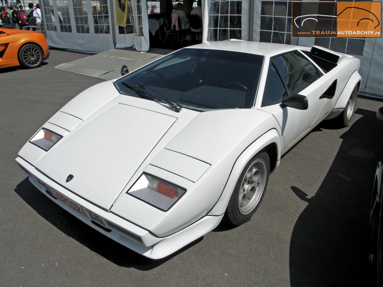 Lamborghini Countach LP 400 S '1981.jpg 146.1K
