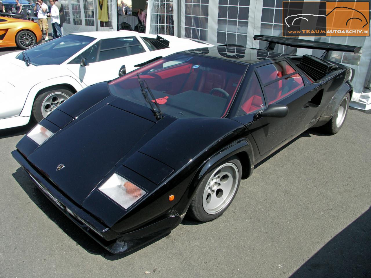 Lamborghini Countach LP 500 S '1983.jpg 181.1K