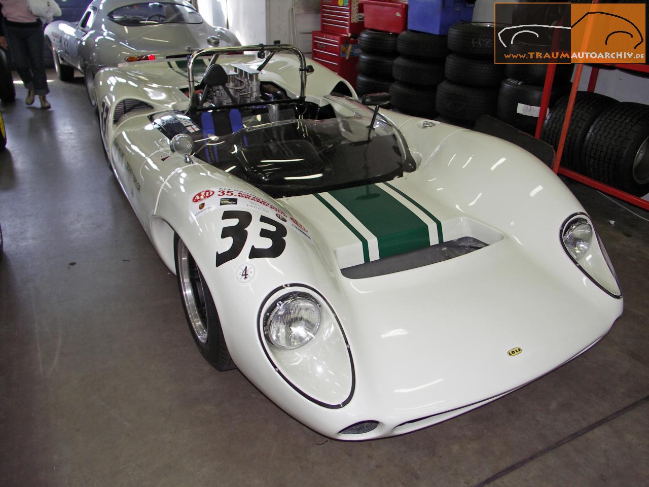 Lola T70 MK II Spyder '1965.jpg 132.0K