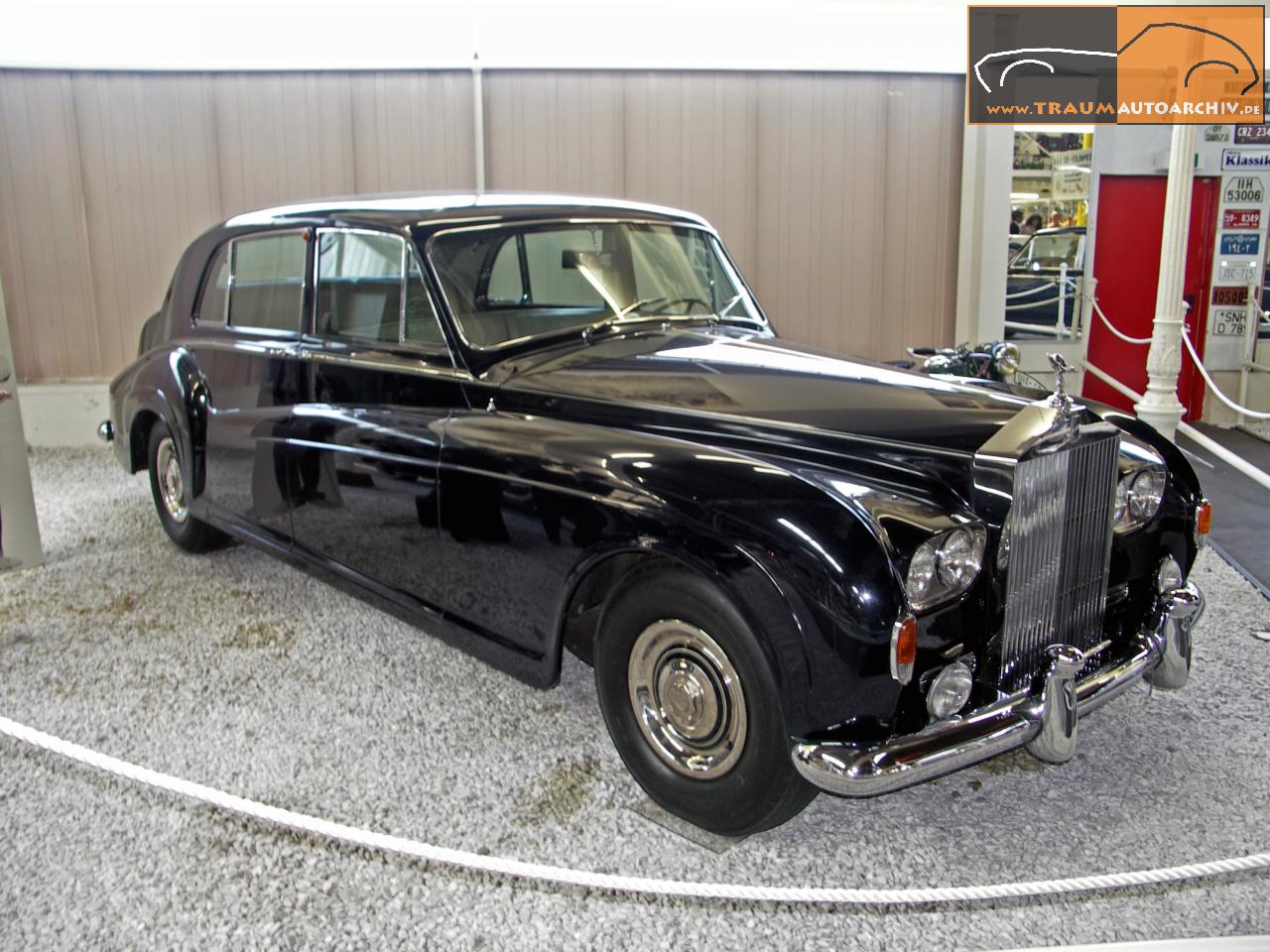 Rolls-Royce Phantom V James Young Touring Limousine '1966 (4).jpg 187.5K