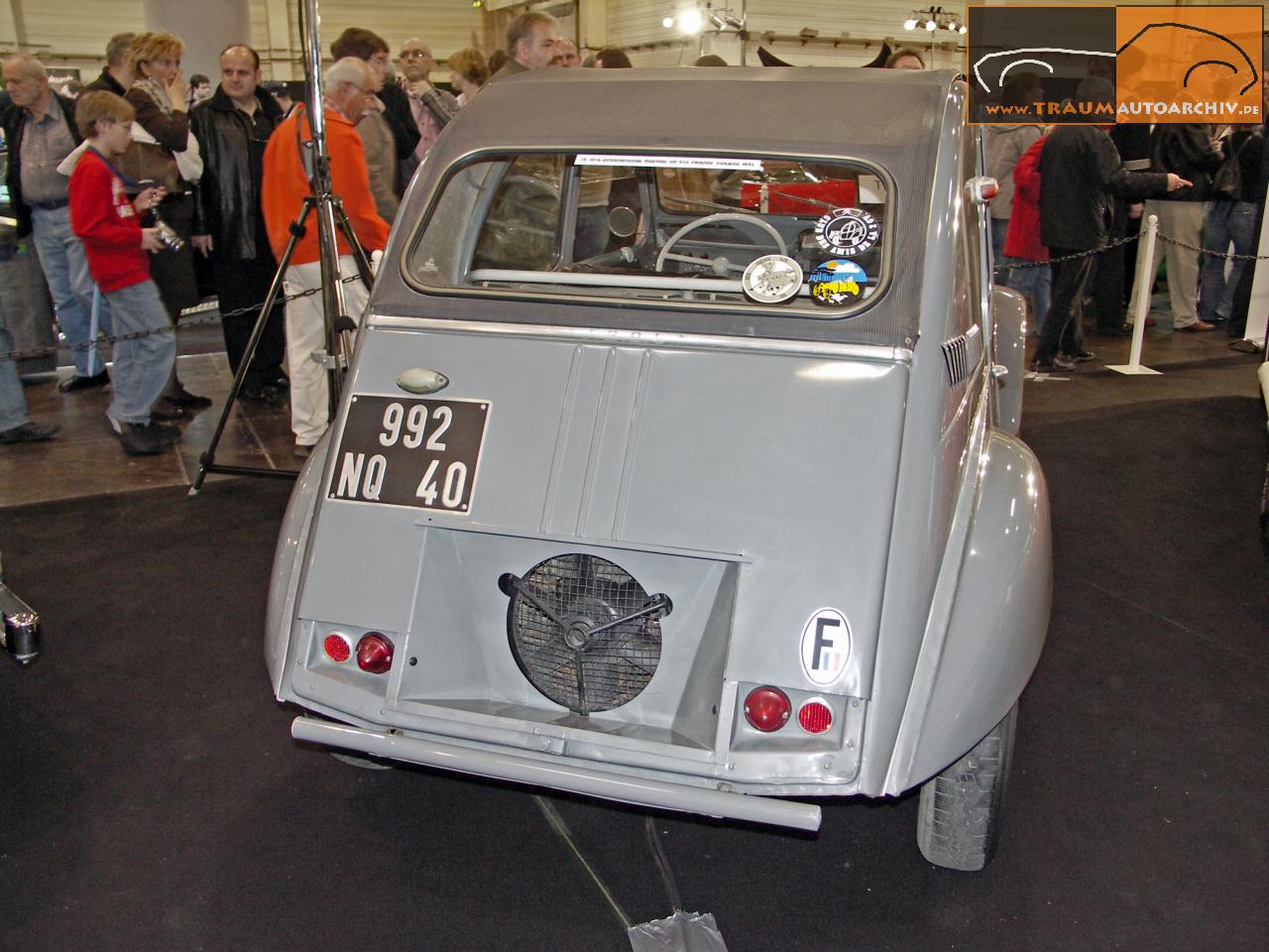 Citroen 2CV Sahara 4x4 '1963 AUSDRUCK (4).jpg 162.9K