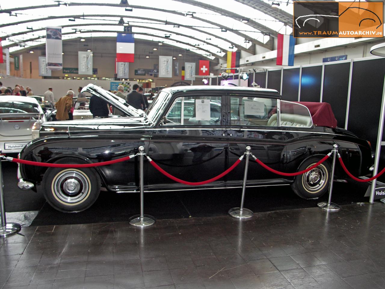 Rolls-Royce Phantom V Park Ward Landaulette '1960 (1).jpg 179.6K