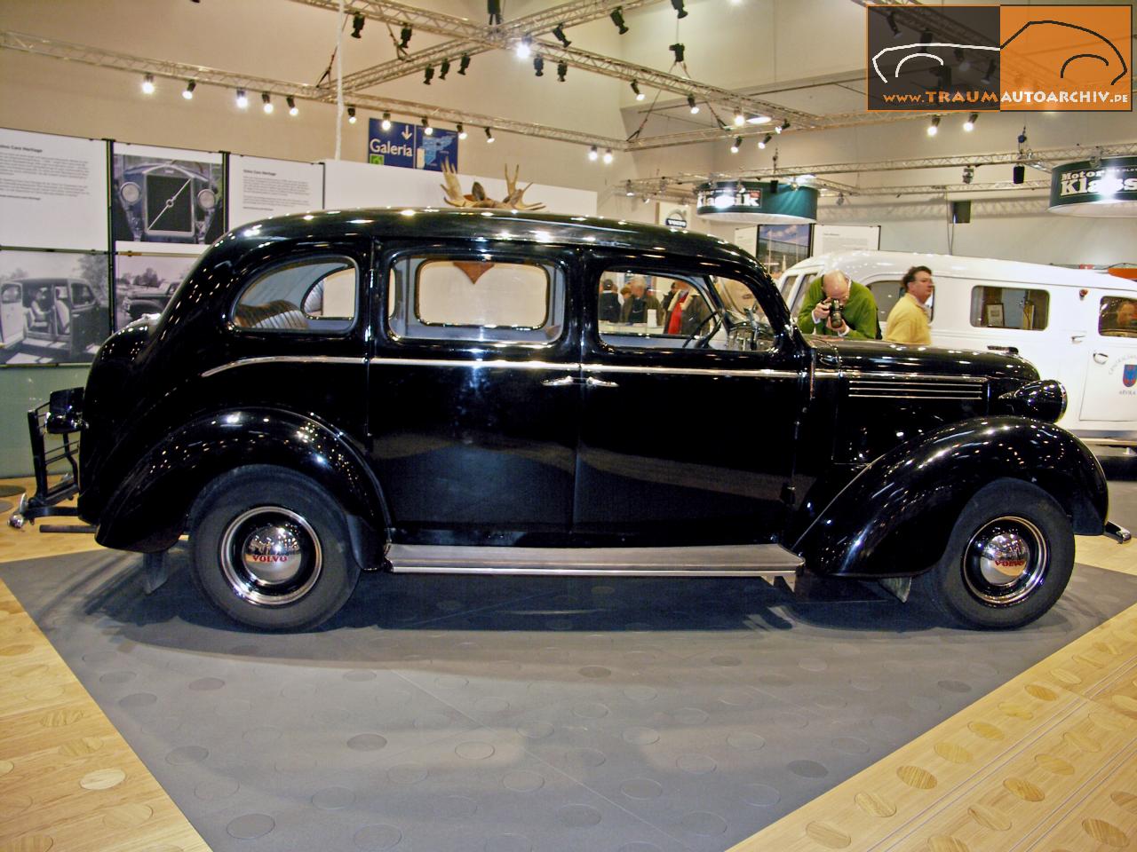 Volvo PV822 Taxi '1947 (1).jpg 167.1K