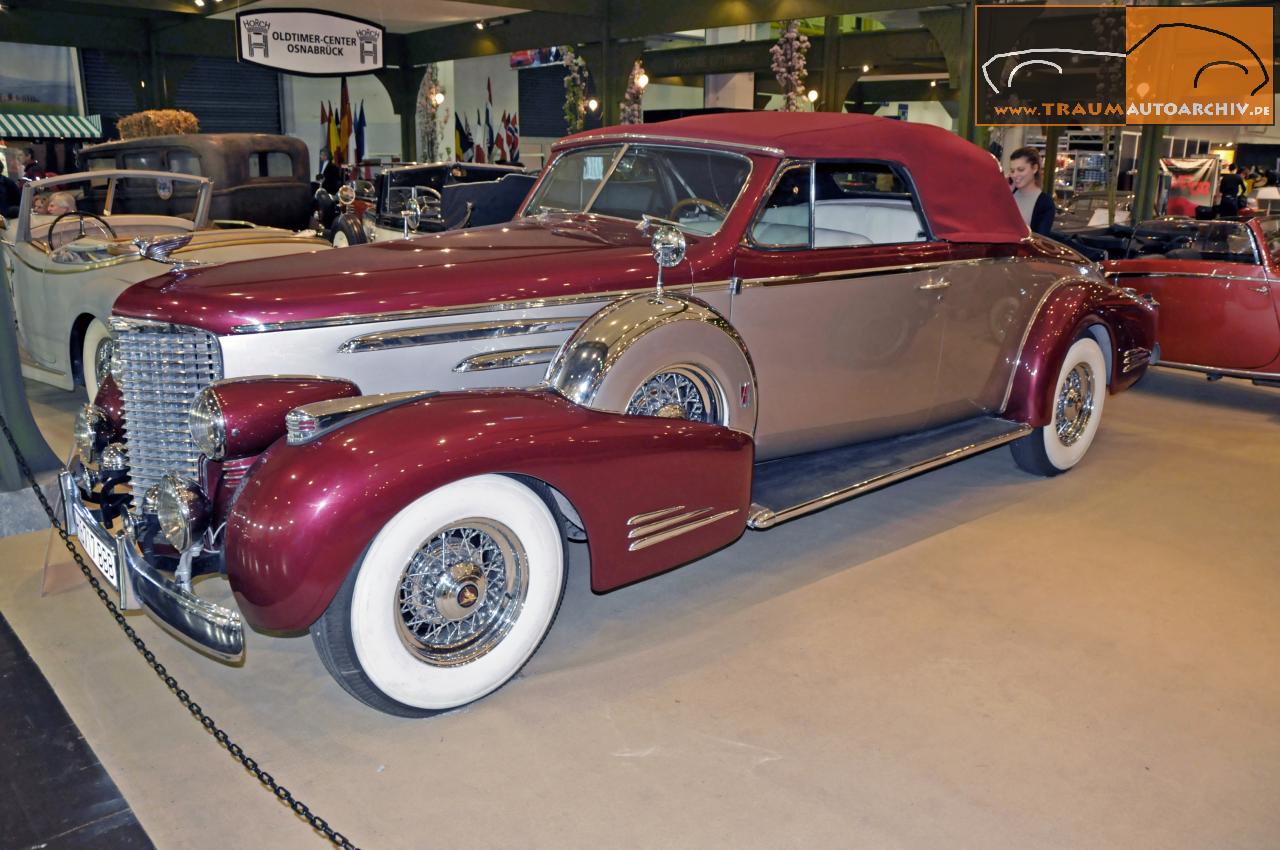 Cadillac V16 Series 38-90 Convertible Coupe '1938 (1).jpg 147.3K