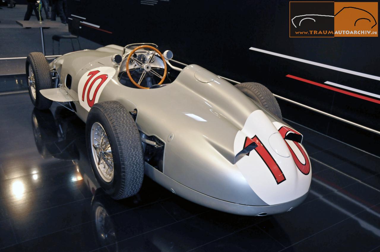 Mercedes-Benz W 196 Monoposto '1954 (18).jpg 99.1K