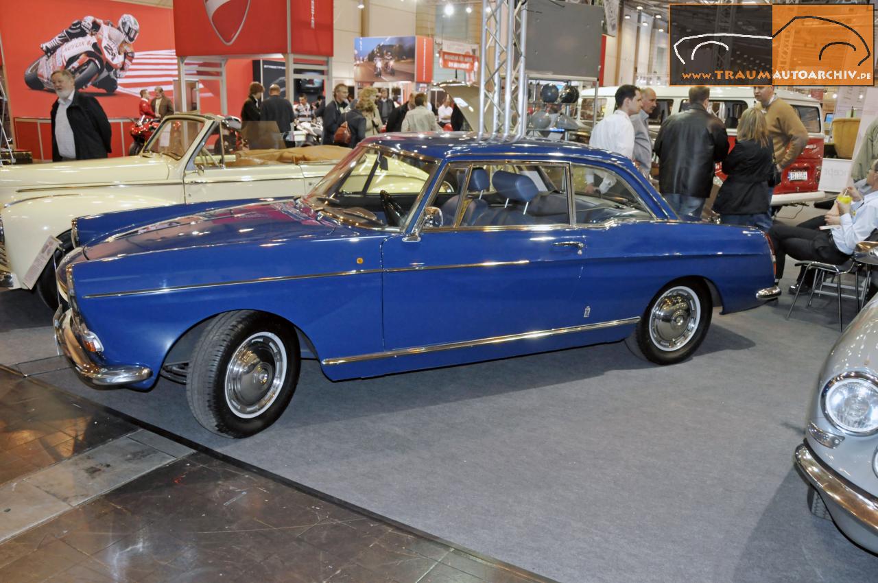 Peugeot 404 Superluxe Injection Coupe '1968 (3).jpg 159.0K