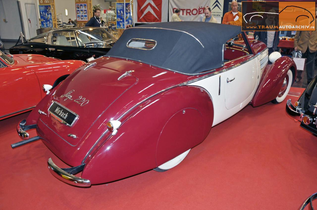 Steyr 220 Glaeser Cabrio '1937 (3).jpg 128.8K