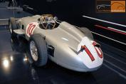 Hier klicken, um das Foto des Mercedes-Benz W 196 Monoposto '1954 (18).jpg 99.1K, zu vergrern