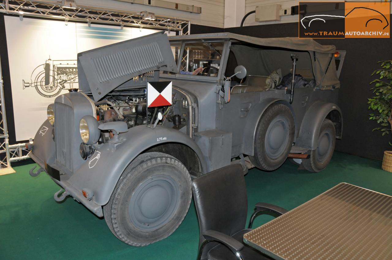 Horch KFZ 15 Generalswagen Nr.01747 '.jpg 129.3K