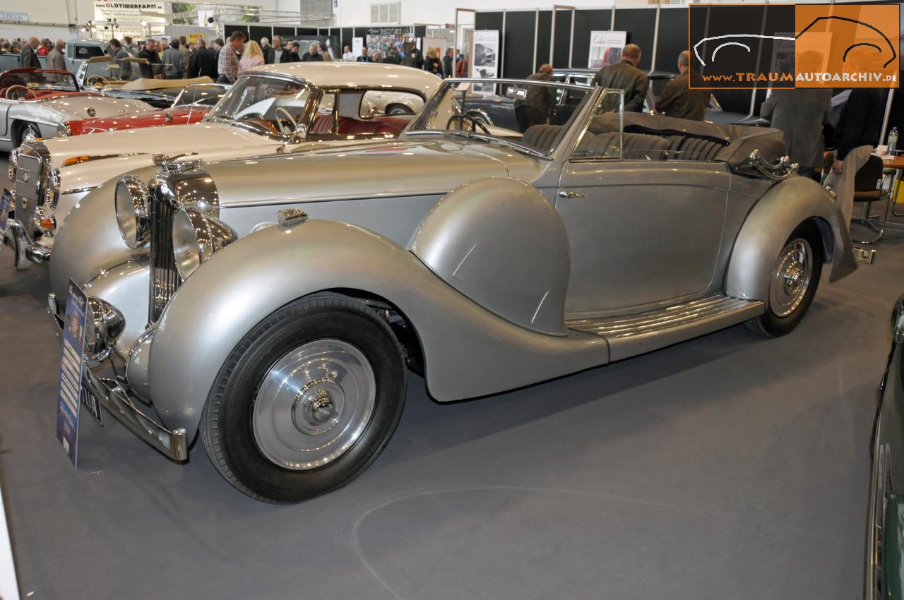 Lagonda V12 Drophead Coupe '1939.jpg 128.7K