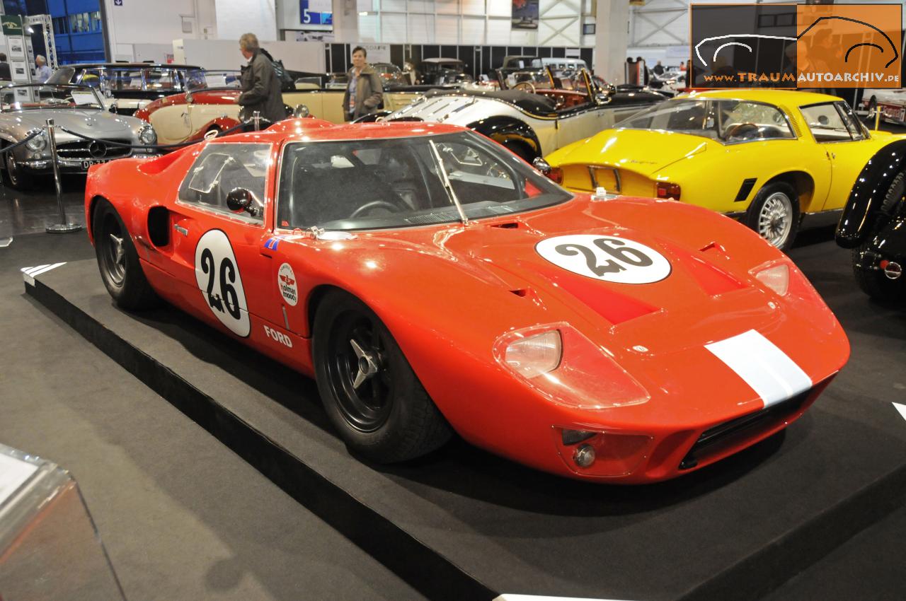 Ford GT 40 P-1109 '1971.jpg 142.6K