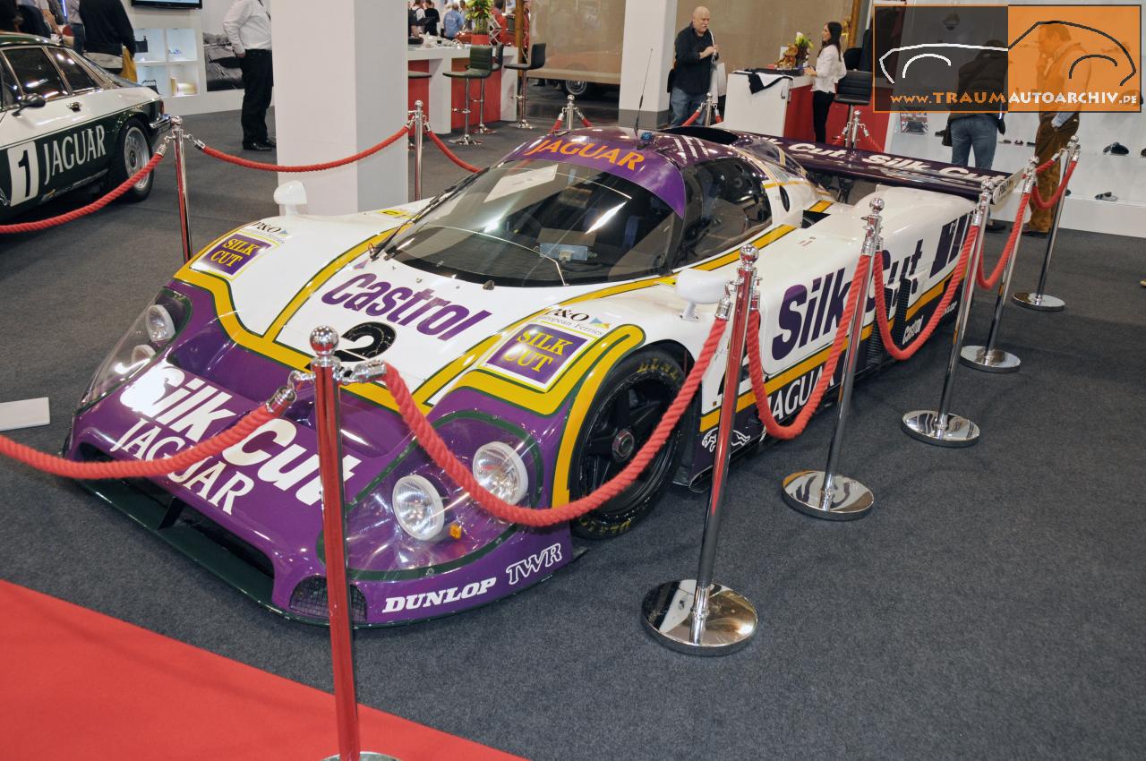 Jaguar XJR-9 Le Mans '1988.jpg 187.8K