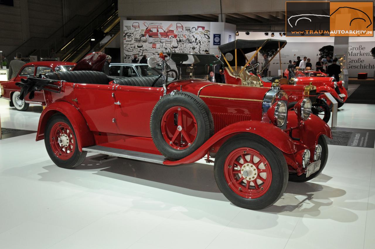 Laurin et Klement 110 Tourenwagen '1925.jpg 136.4K