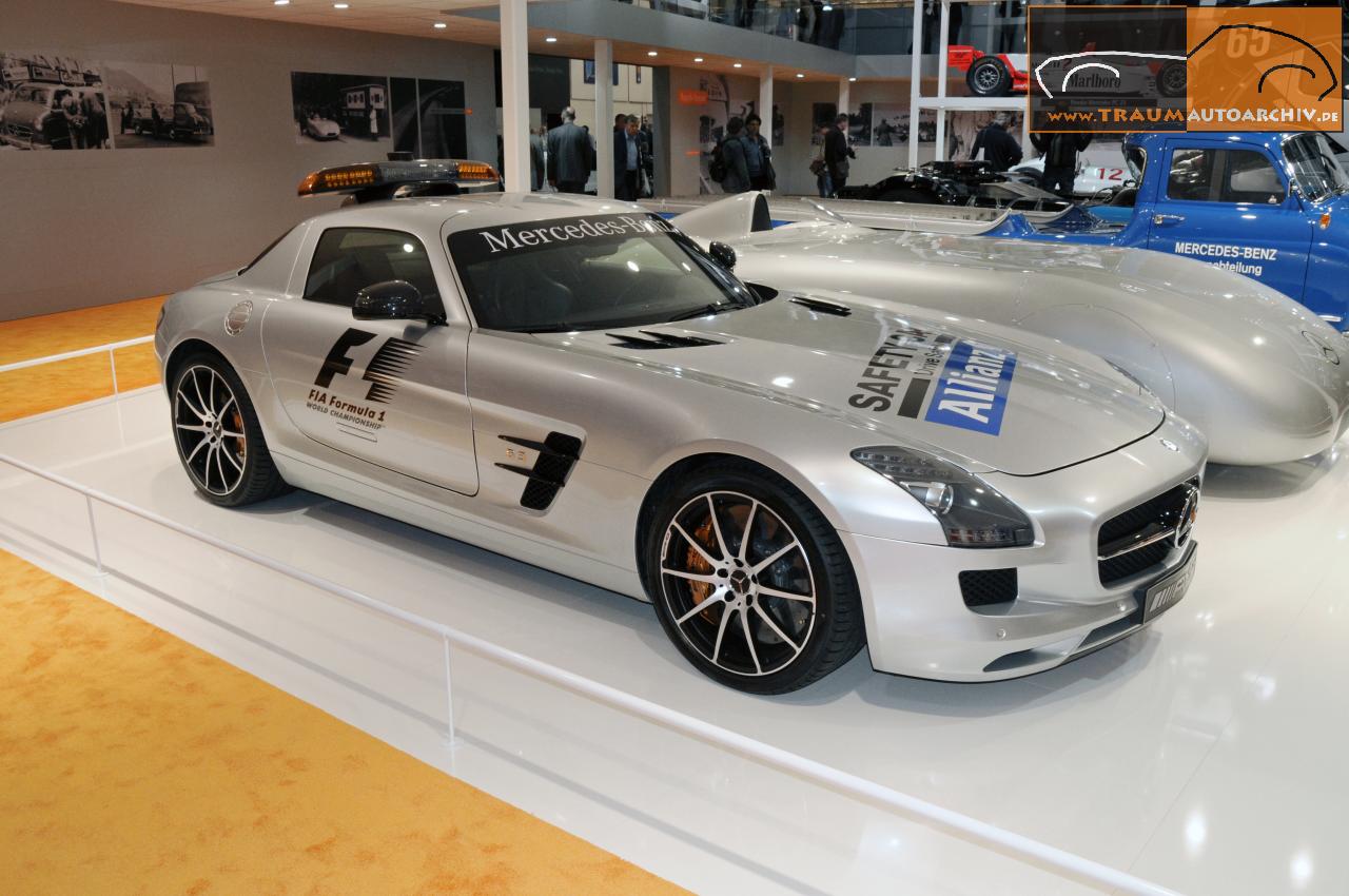 Mercedes-Benz SLS AMG Formel 1 Safety-Car '2010.jpg 129.2K