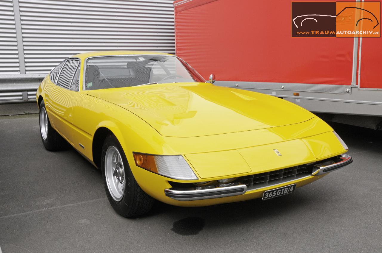 Ferrari 365 GTB-4 Daytona.jpg 128.4K