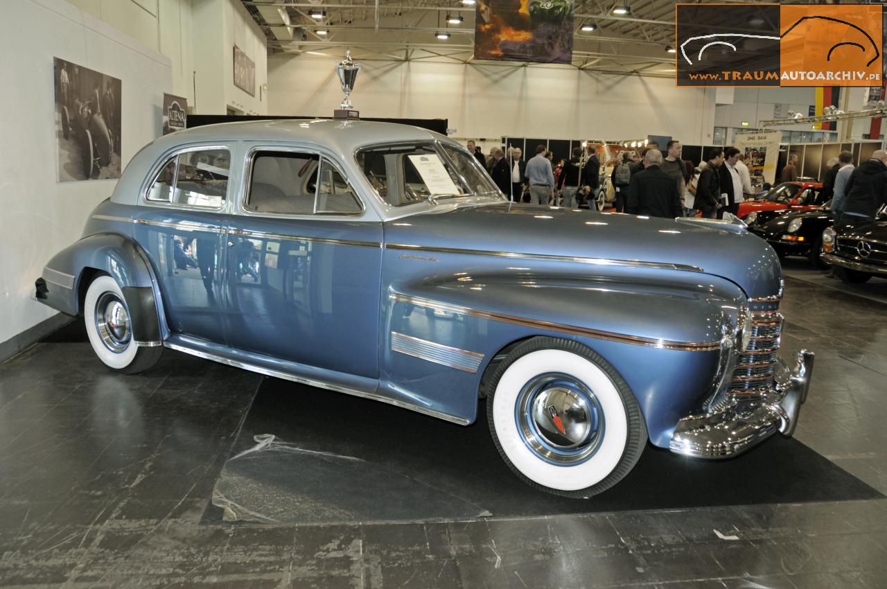 OLdsmobile 98 De Luxe '1941.jpg 149.4K