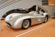 Hier klicken, um das Foto des Mercedes-Benz W 196 R Stromlinie '1954.jpg 110.8K, zu vergrern